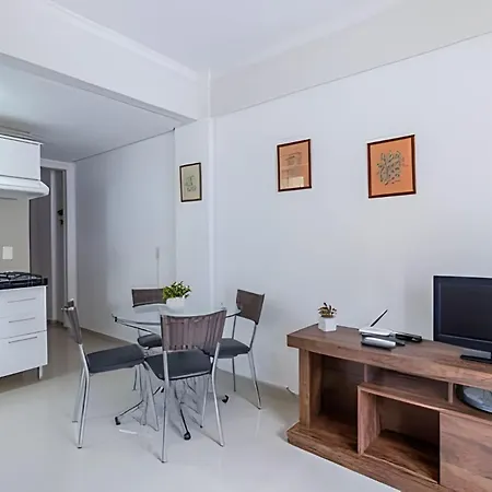 Apto Pertinho da Avenida da Praia de Bombas - 2 dorms 4 pessoas-3